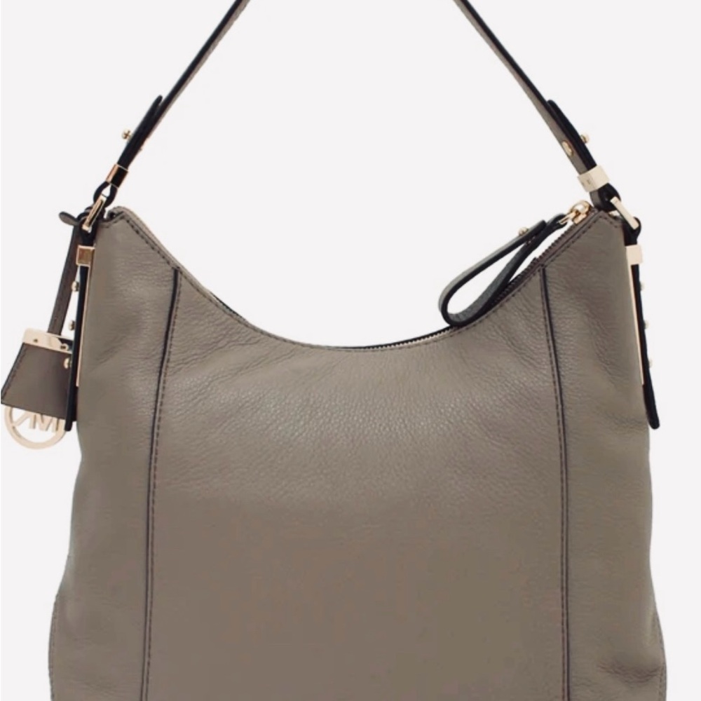 Michael Kors Leather Bowery Large Hand bag Elegant Gray Leather Shoulder Bag